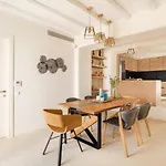 Veneta & Villa *