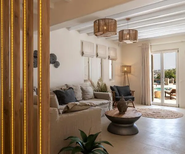 Veneta & Vila Mykonos Town