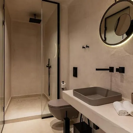 Veneta Suites&villas *